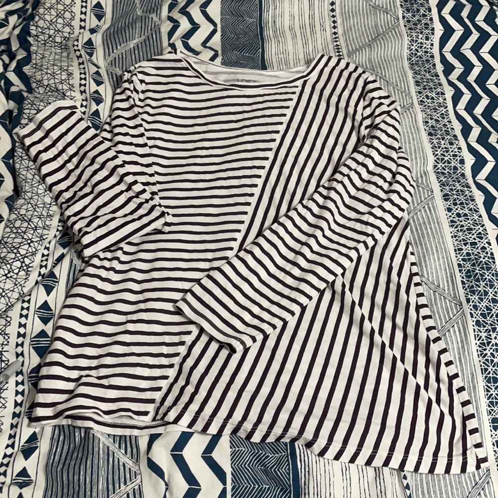 Long sleeve stripped shirt